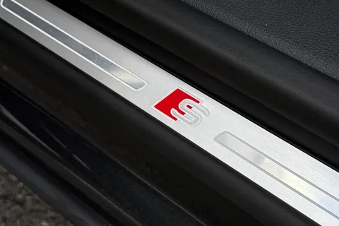  Audi Q8 3.0 TFSI V6 55 Vorsprung Tiptronic quattro Euro 6 (s/s) 5dr Thumbnail #36