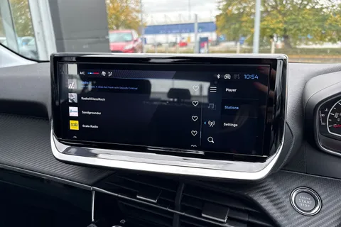 45 of 67 for PEUGEOT 208 1.2 PureTech Style Euro 6 (s/s) 5dr