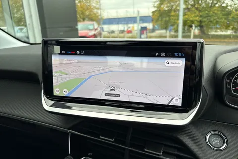 46 of 67 for PEUGEOT 208 1.2 PureTech Style Euro 6 (s/s) 5dr