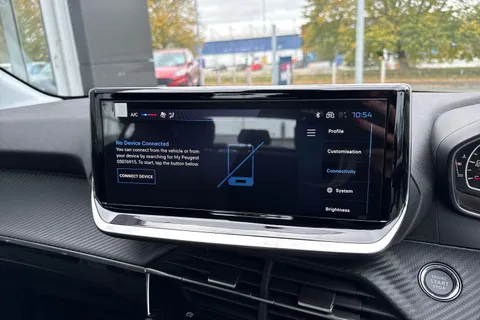 48 of 67 for PEUGEOT 208 1.2 PureTech Style Euro 6 (s/s) 5dr