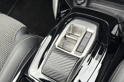 56 of 66 for PEUGEOT 208 115kW GT 51kWh 5dr Auto