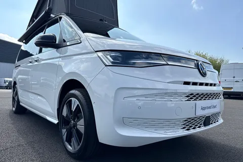 9 of 64 for VOLKSWAGEN CALIFORNIA 2.0 TDI Ocean 5dr DSG