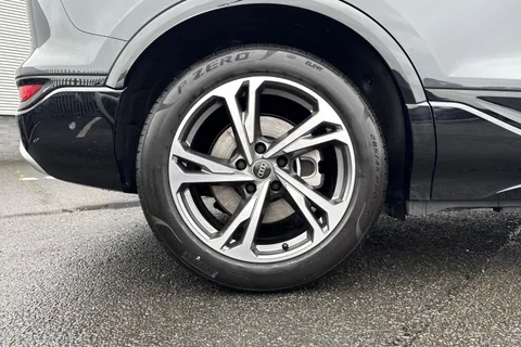  Audi Q6 E-Tron 100kWh S line Sportback Auto quattro 5dr Thumbnail #12