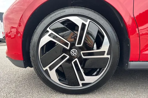 DE75WDA Volkswagen ID. Buzz GTX SWB 340 PS 79 kWh Pro Electric Automatic - Heat Pump / Towbar Thumbnail #13