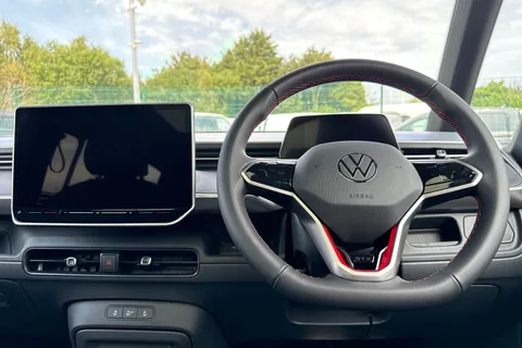 DE75WDA Volkswagen ID. Buzz GTX SWB 340 PS 79 kWh Pro Electric Automatic - Heat Pump / Towbar Thumbnail #18