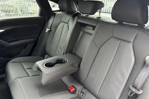  Audi Q6 E-Tron 100kWh S line Sportback Auto quattro 5dr Thumbnail #19