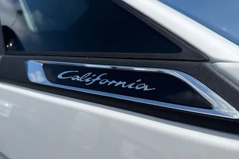 30 of 64 for VOLKSWAGEN CALIFORNIA 2.0 TDI Ocean 5dr DSG