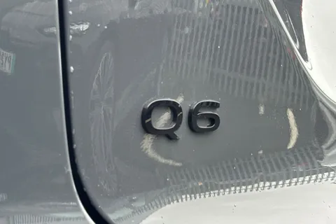  Audi Q6 E-Tron 100kWh S line Sportback Auto quattro 5dr Thumbnail #33
