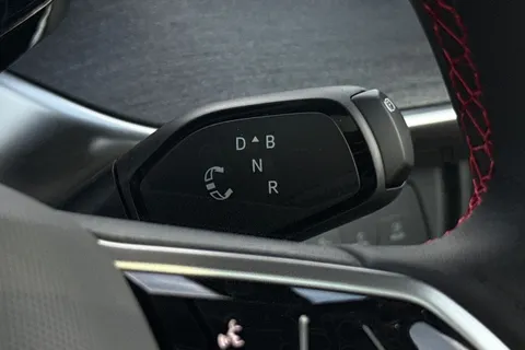 DE75WDA Volkswagen ID. Buzz GTX SWB 340 PS 79 kWh Pro Electric Automatic - Heat Pump / Towbar Thumbnail #42