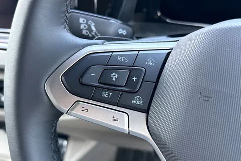 47 of 64 for VOLKSWAGEN CALIFORNIA 2.0 TDI Ocean 5dr DSG