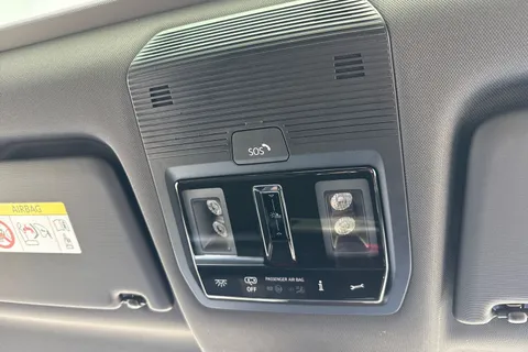 DE75WDA Volkswagen ID. Buzz GTX SWB 340 PS 79 kWh Pro Electric Automatic - Heat Pump / Towbar Thumbnail #47