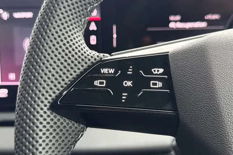  Audi Q6 E-Tron 100kWh S line Sportback Auto quattro 5dr Thumbnail #43