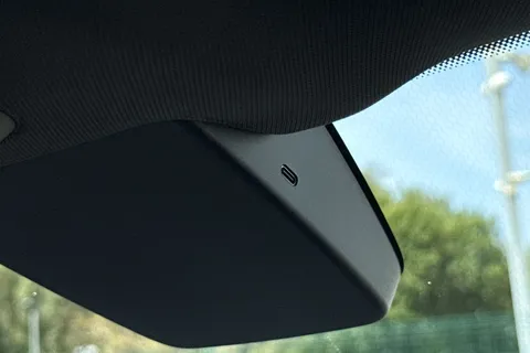 DE75WDA Volkswagen ID. Buzz GTX SWB 340 PS 79 kWh Pro Electric Automatic - Heat Pump / Towbar Thumbnail #48