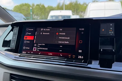 55 of 64 for VOLKSWAGEN CALIFORNIA 2.0 TDI Ocean 5dr DSG