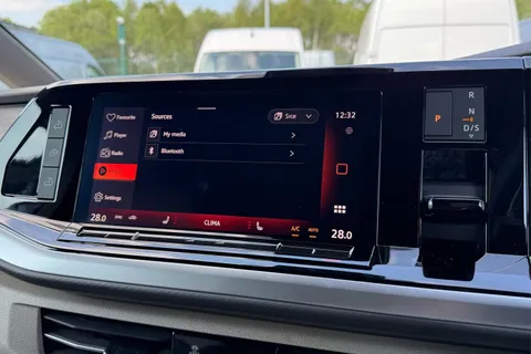 56 of 64 for VOLKSWAGEN CALIFORNIA 2.0 TDI Ocean 5dr DSG