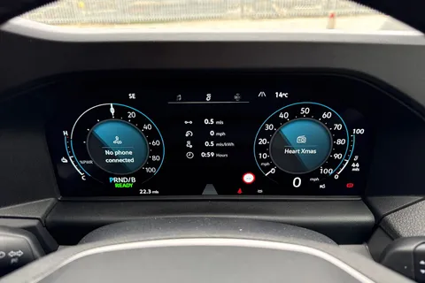 24 of 43 for VOLKSWAGEN TRANSPORTER 100kW 65kWh Commerce Pro Van Auto