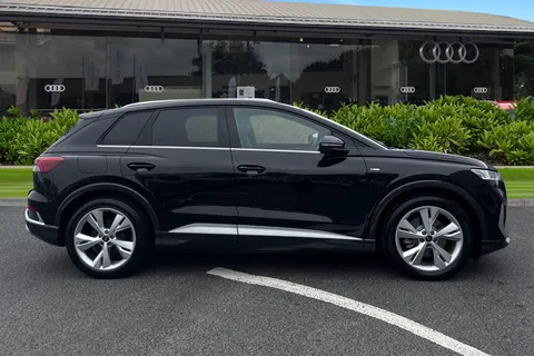 Audi Q4 e-tron 35 S line Auto 5dr 55kWh Thumbnail #4