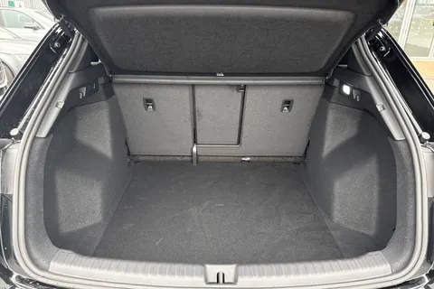 Audi Q4 e-tron 35 S line Auto 5dr 55kWh Thumbnail #7