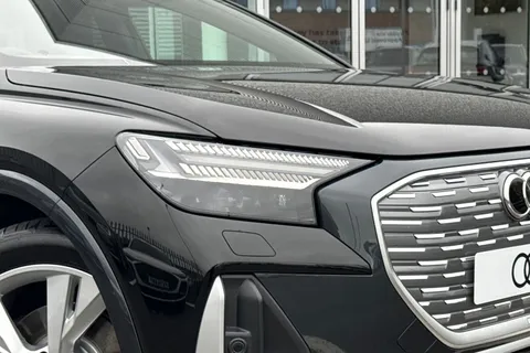 Audi Q4 e-tron 35 S line Auto 5dr 55kWh Thumbnail #9