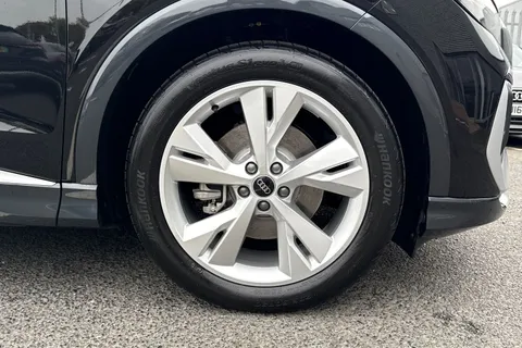 Audi Q4 e-tron 35 S line Auto 5dr 55kWh Thumbnail #10