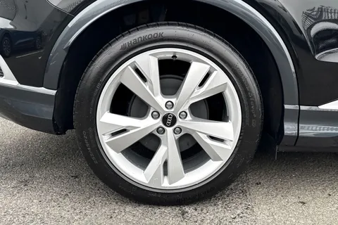 Audi Q4 e-tron 35 S line Auto 5dr 55kWh Thumbnail #12