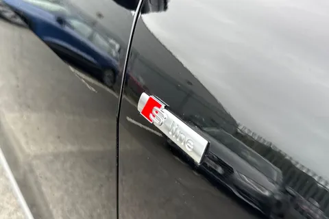 Audi Q4 e-tron 35 S line Auto 5dr 55kWh Thumbnail #26