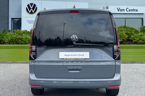 DG74CZS Volkswagen Caddy Maxi 2.0 TDI 122 Life 5dr DSG Thumbnail #5