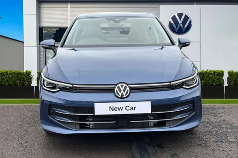  Volkswagen Golf 1.5 TSI eHybrid 19.7kWh Style DSG Euro 6 (s/s) 5dr Thumbnail #6