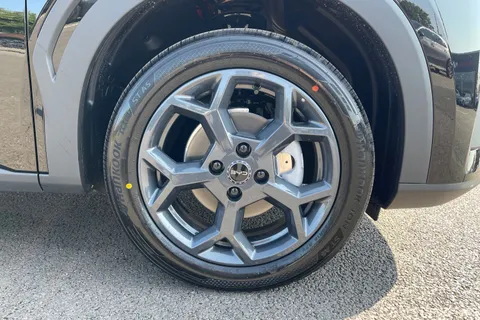 BYD Dolphin Surf 43.2kWh Boost Auto 5dr Thumbnail #7