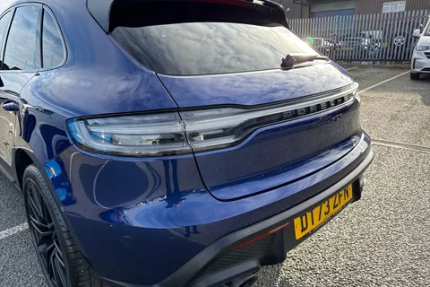 DT73ZFN Porsche Macan 2.9T V6 GTS SUV 5dr Petrol PDK 4WD Euro 6 (s/s) (440 ps) Thumbnail #9