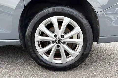 DG74CZS Volkswagen Caddy Maxi 2.0 TDI 122 Life 5dr DSG Thumbnail #13