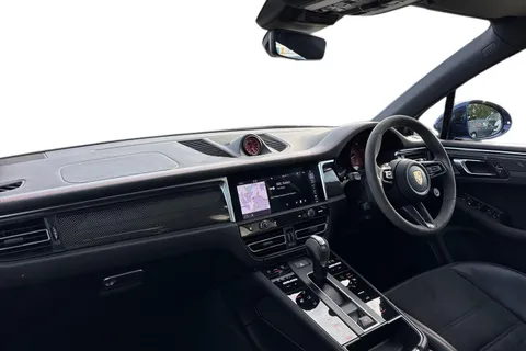 DT73ZFN Porsche Macan 2.9T V6 GTS SUV 5dr Petrol PDK 4WD Euro 6 (s/s) (440 ps) Thumbnail #16