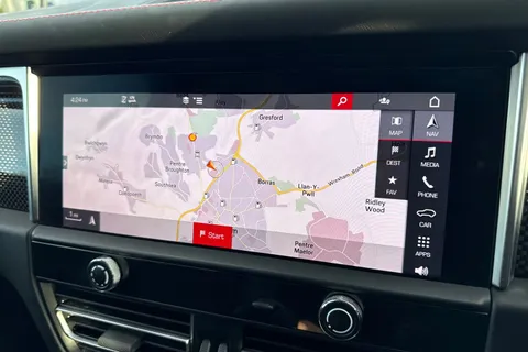 DT73ZFN Porsche Macan 2.9T V6 GTS SUV 5dr Petrol PDK 4WD Euro 6 (s/s) (440 ps) Thumbnail #18