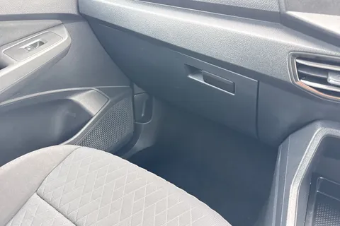 DG74CZS Volkswagen Caddy Maxi 2.0 TDI 122 Life 5dr DSG Thumbnail #21