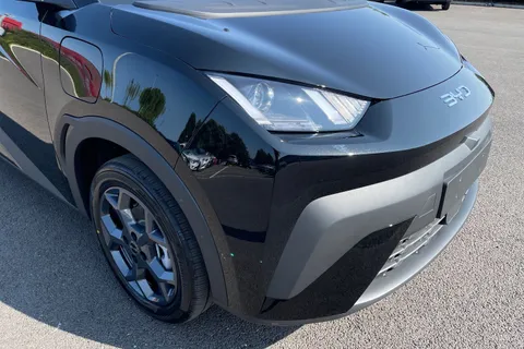 BYD Dolphin Surf 43.2kWh Boost Auto 5dr Thumbnail #25