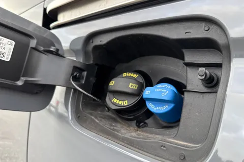 DG74CZS Volkswagen Caddy Maxi 2.0 TDI 122 Life 5dr DSG Thumbnail #26