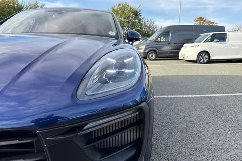 DT73ZFN Porsche Macan 2.9T V6 GTS SUV 5dr Petrol PDK 4WD Euro 6 (s/s) (440 ps) Thumbnail #32