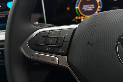  Volkswagen Golf 1.5 TSI eHybrid 19.7kWh Style DSG Euro 6 (s/s) 5dr Thumbnail #33