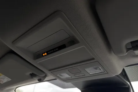 MF75FNU Volkswagen Transporter T32 Panel Van Commerce Pro SWB 170 PS 2.0 TDI 8sp Automatic Thumbnail #38