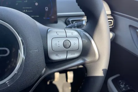 BYD Dolphin Surf 43.2kWh Boost Auto 5dr Thumbnail #40