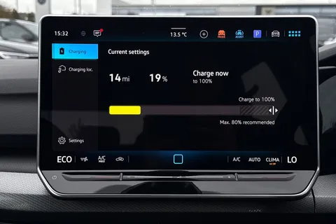  Volkswagen Golf 1.5 TSI eHybrid 19.7kWh Style DSG Euro 6 (s/s) 5dr Thumbnail #41