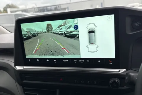 MF75FNU Volkswagen Transporter T32 Panel Van Commerce Pro SWB 170 PS 2.0 TDI 8sp Automatic Thumbnail #43