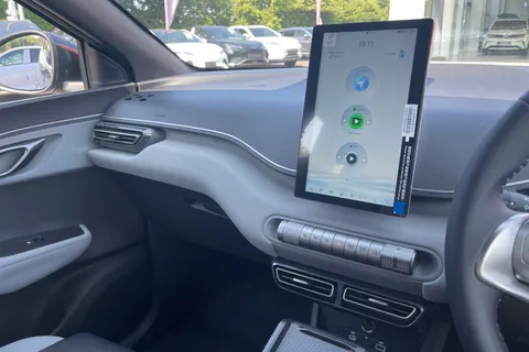 BYD Dolphin Surf 43.2kWh Boost Auto 5dr Thumbnail #44