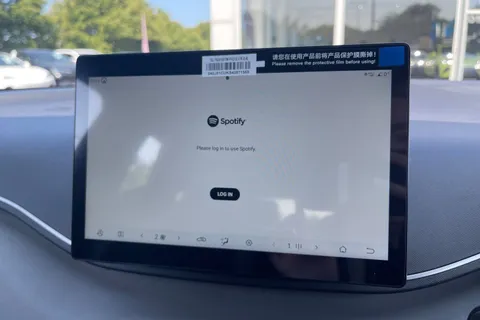 BYD Dolphin Surf 43.2kWh Boost Auto 5dr Thumbnail #46