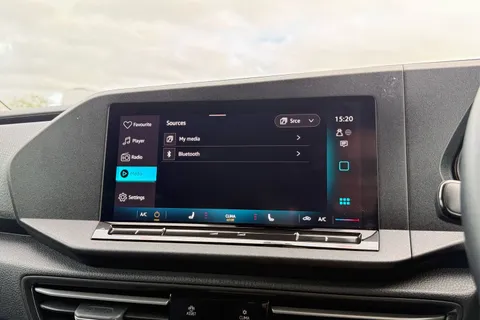 DG74CZS Volkswagen Caddy Maxi 2.0 TDI 122 Life 5dr DSG Thumbnail #51