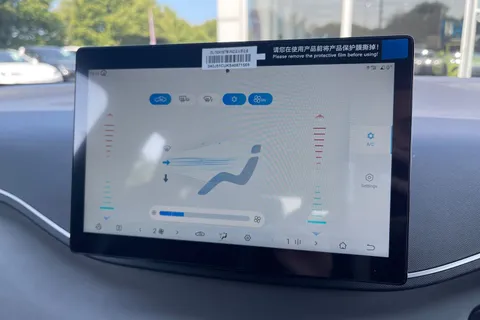 BYD Dolphin Surf 43.2kWh Boost Auto 5dr Thumbnail #53