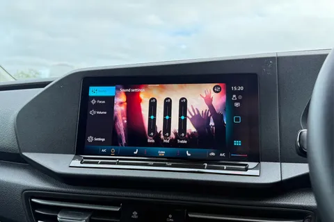 DG74CZS Volkswagen Caddy Maxi 2.0 TDI 122 Life 5dr DSG Thumbnail #55