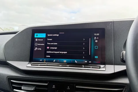 DG74CZS Volkswagen Caddy Maxi 2.0 TDI 122 Life 5dr DSG Thumbnail #56