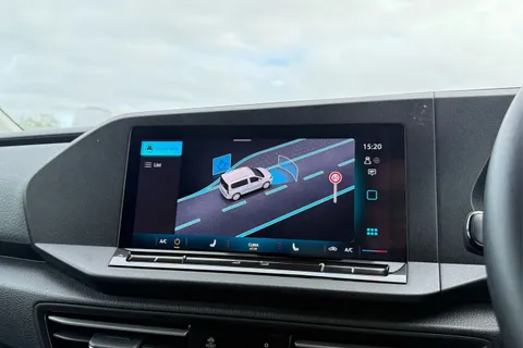 DG74CZS Volkswagen Caddy Maxi 2.0 TDI 122 Life 5dr DSG Thumbnail #57