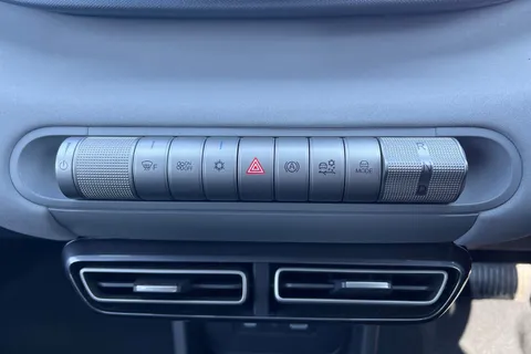 BYD Dolphin Surf 43.2kWh Boost Auto 5dr Thumbnail #56